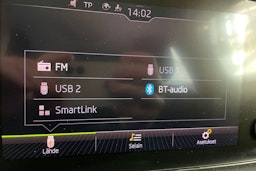 punainen Skoda Kamiq 2020 kuva 17.