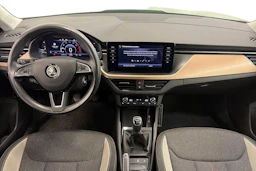 vihreä Skoda Kamiq 2020 kuva 7.