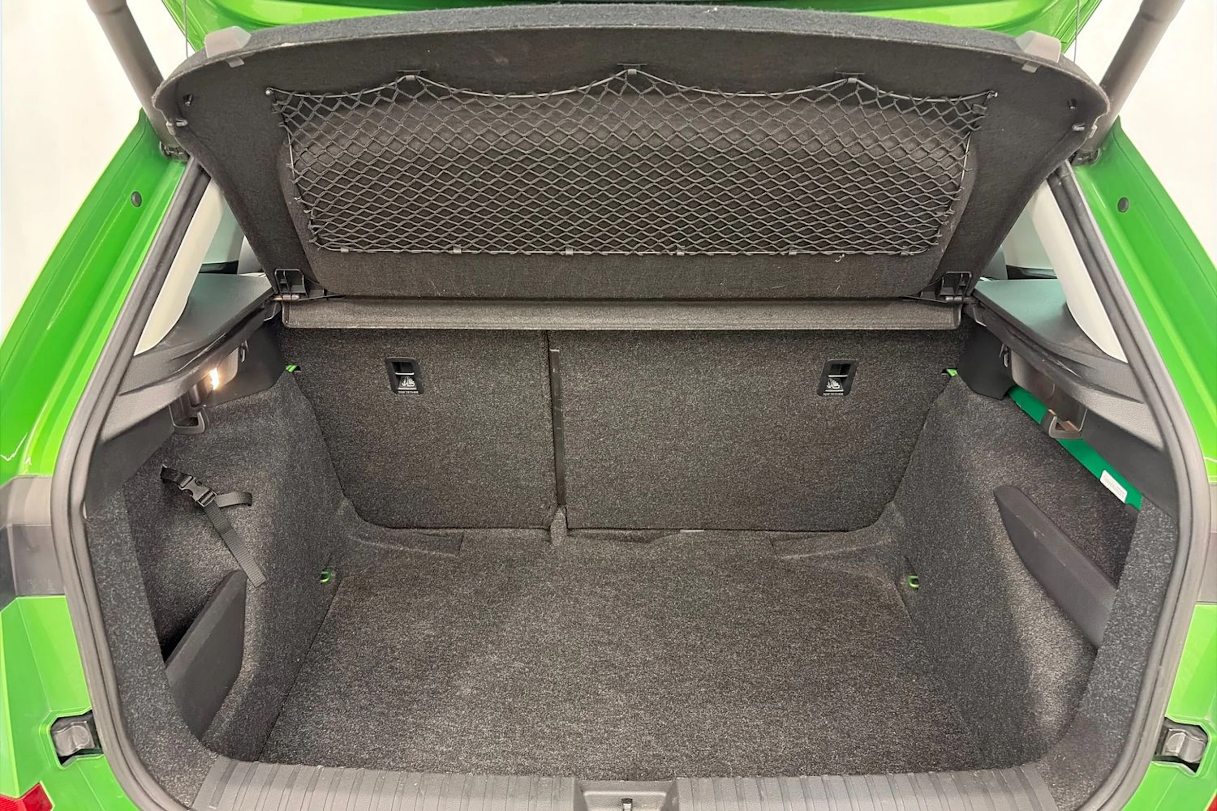 vihreä Skoda Kamiq 2020 kuva 11.