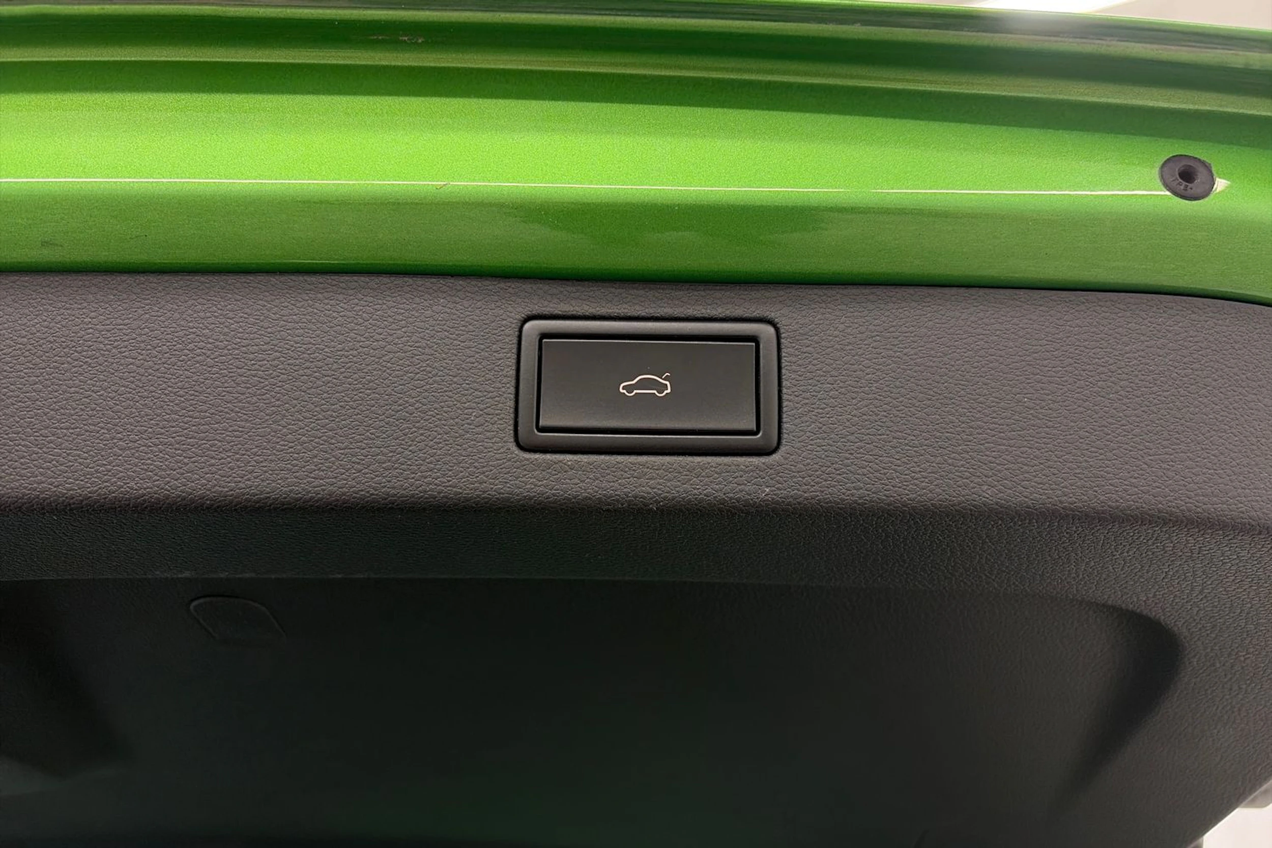 vihreä Skoda Kamiq 2020 kuva 12.