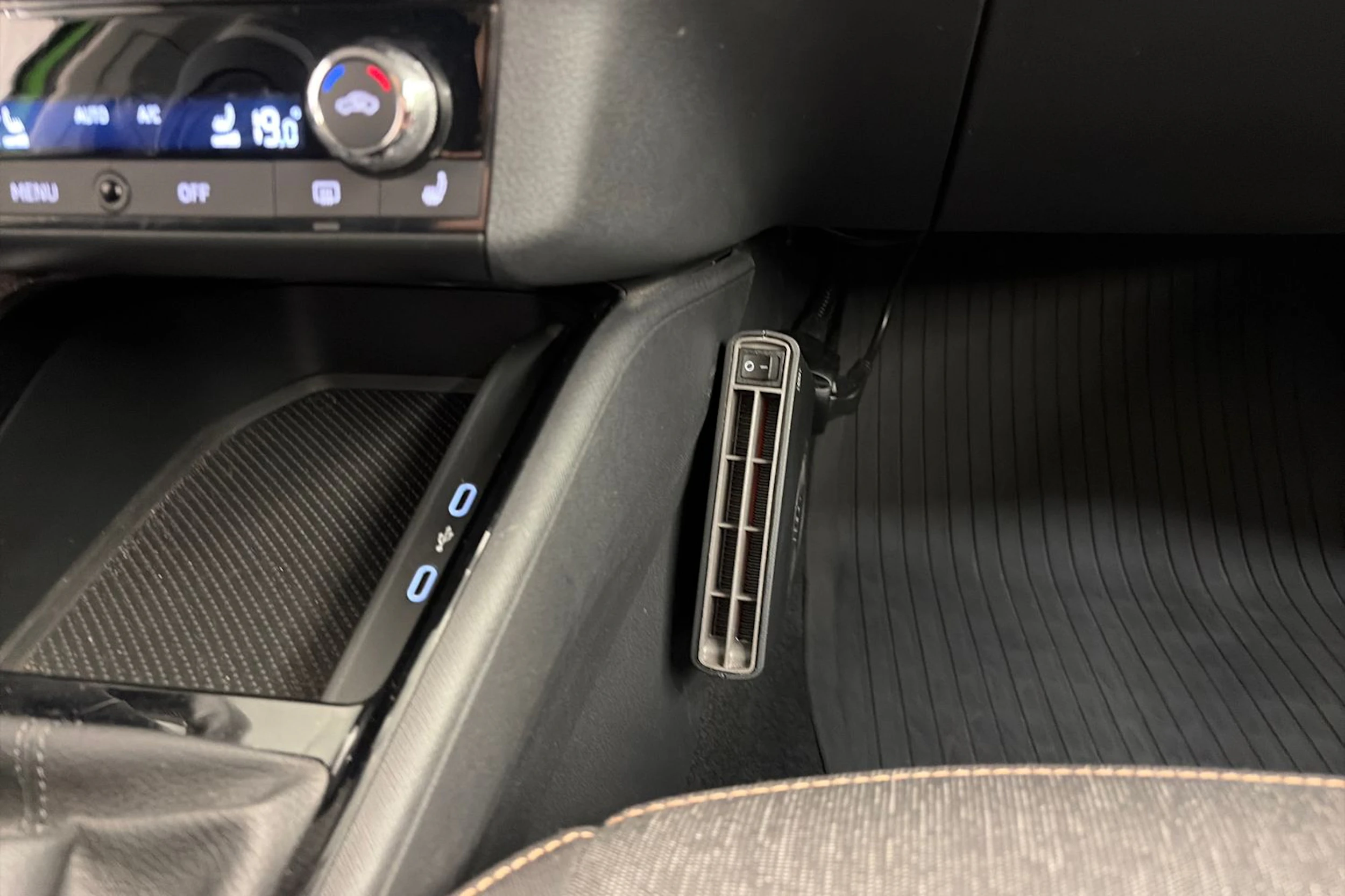 vihreä Skoda Kamiq 2020 kuva 26.