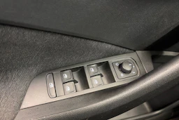 vihreä Skoda Kamiq 2020 kuva 28.