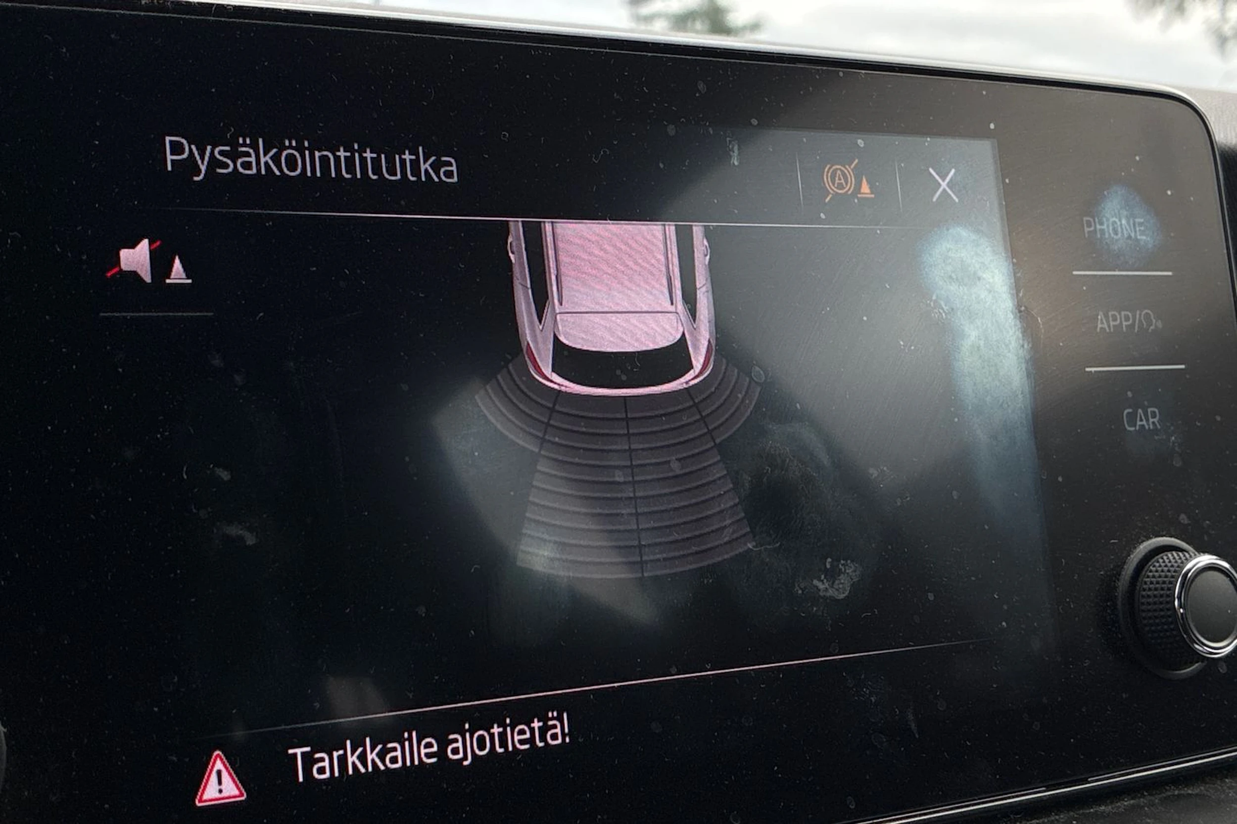 punainen Skoda Kamiq 2020 kuva 6.