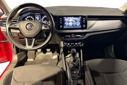 Punainen Skoda Kamiq 2020 kuva 9.