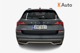 Harmaa Skoda Kamiq 2020 kuva 3.