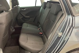 Harmaa Skoda Kamiq 2020 kuva 10.