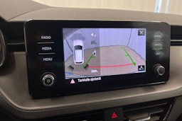 Harmaa Skoda Kamiq 2020 kuva 16.