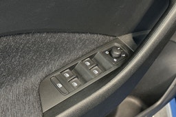 sininen Skoda Kamiq 2020 kuva 20.
