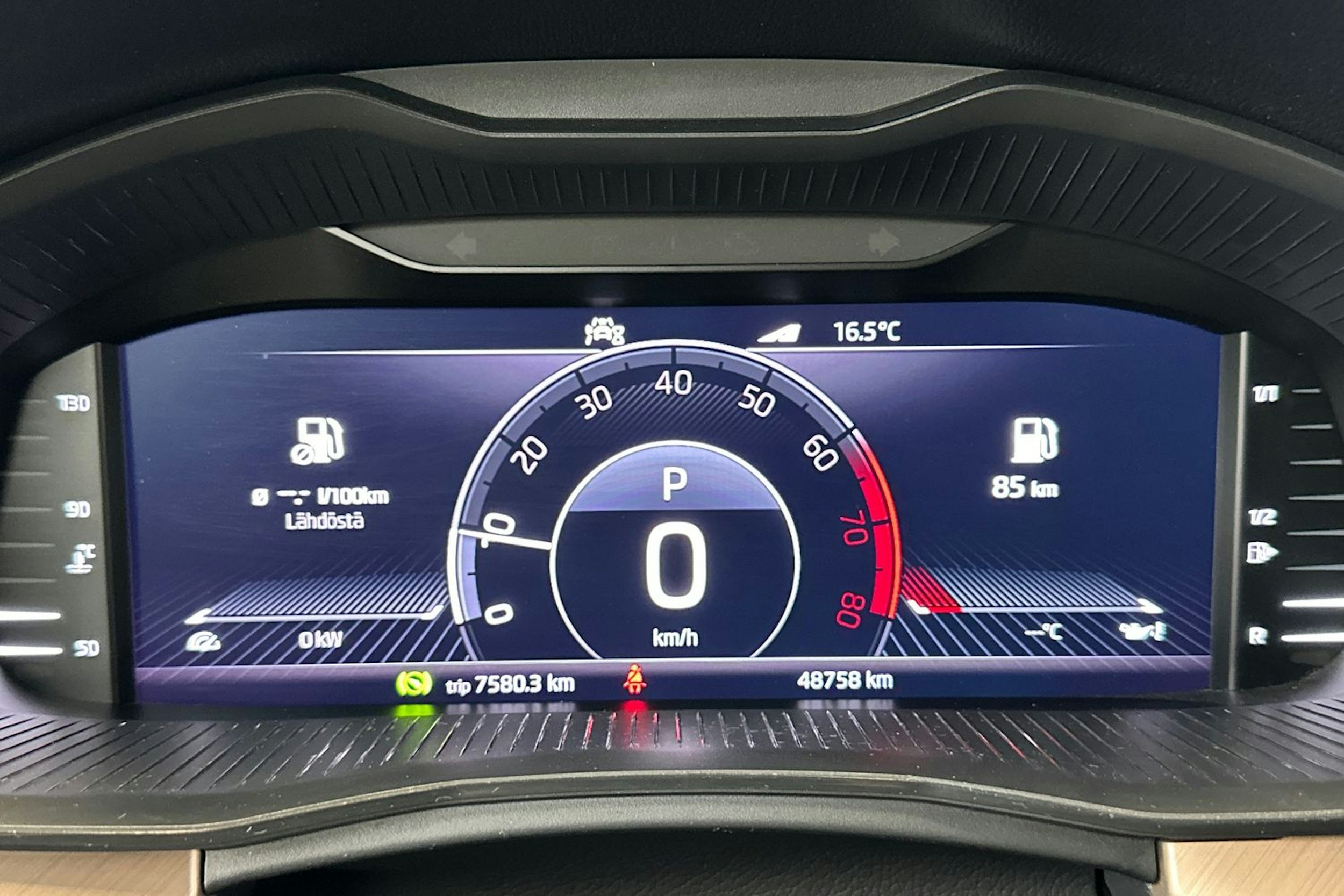 sininen Skoda Kamiq 2020 kuva 25.