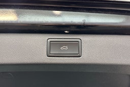 musta Skoda Kamiq 2021 kuva 17.