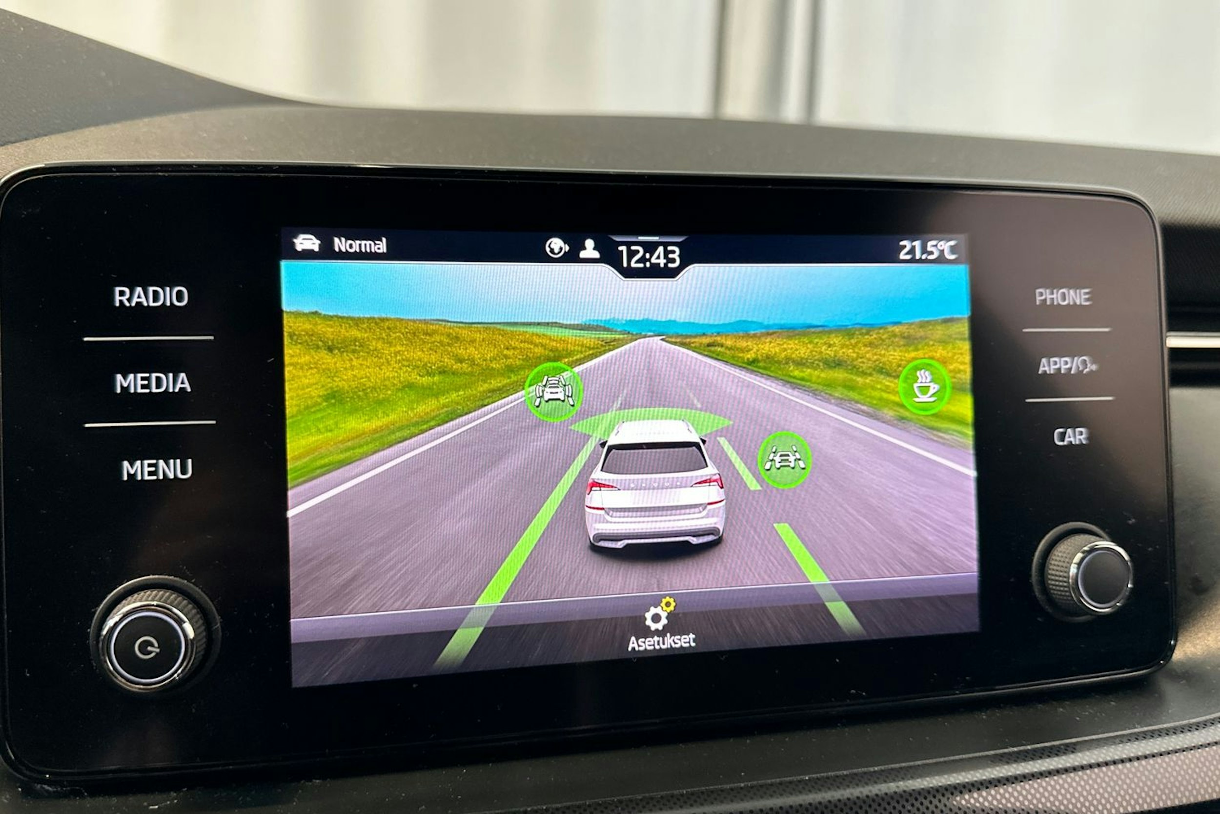 musta Skoda Kamiq 2021 kuva 27.