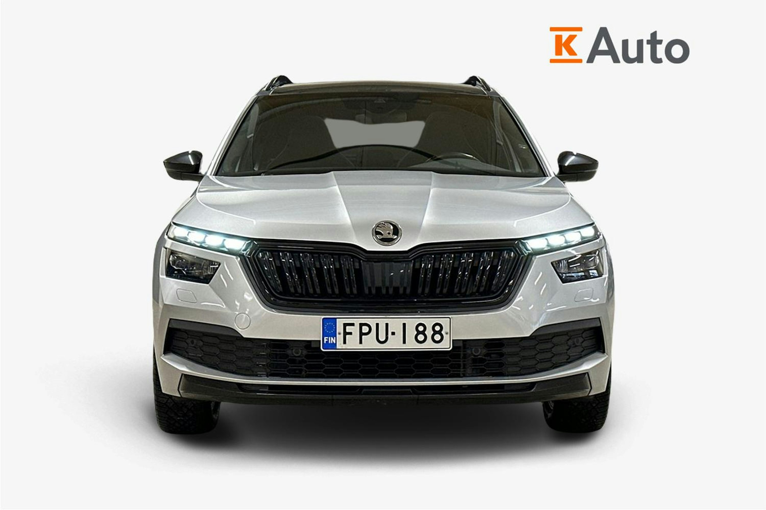 harmaa Skoda Kamiq 2021 kuva 4.