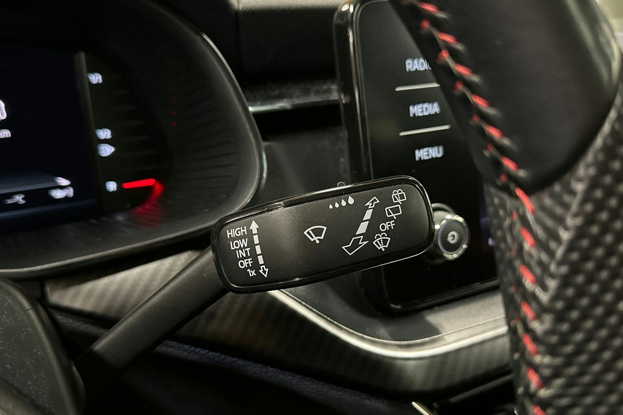 harmaa Skoda Kamiq 2021 kuva 22.