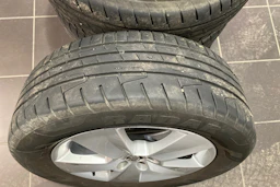 valkoinen Skoda Kamiq 2021 kuva 23.