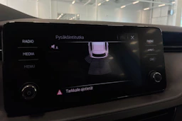 valkoinen Skoda Kamiq 2021 kuva 28.