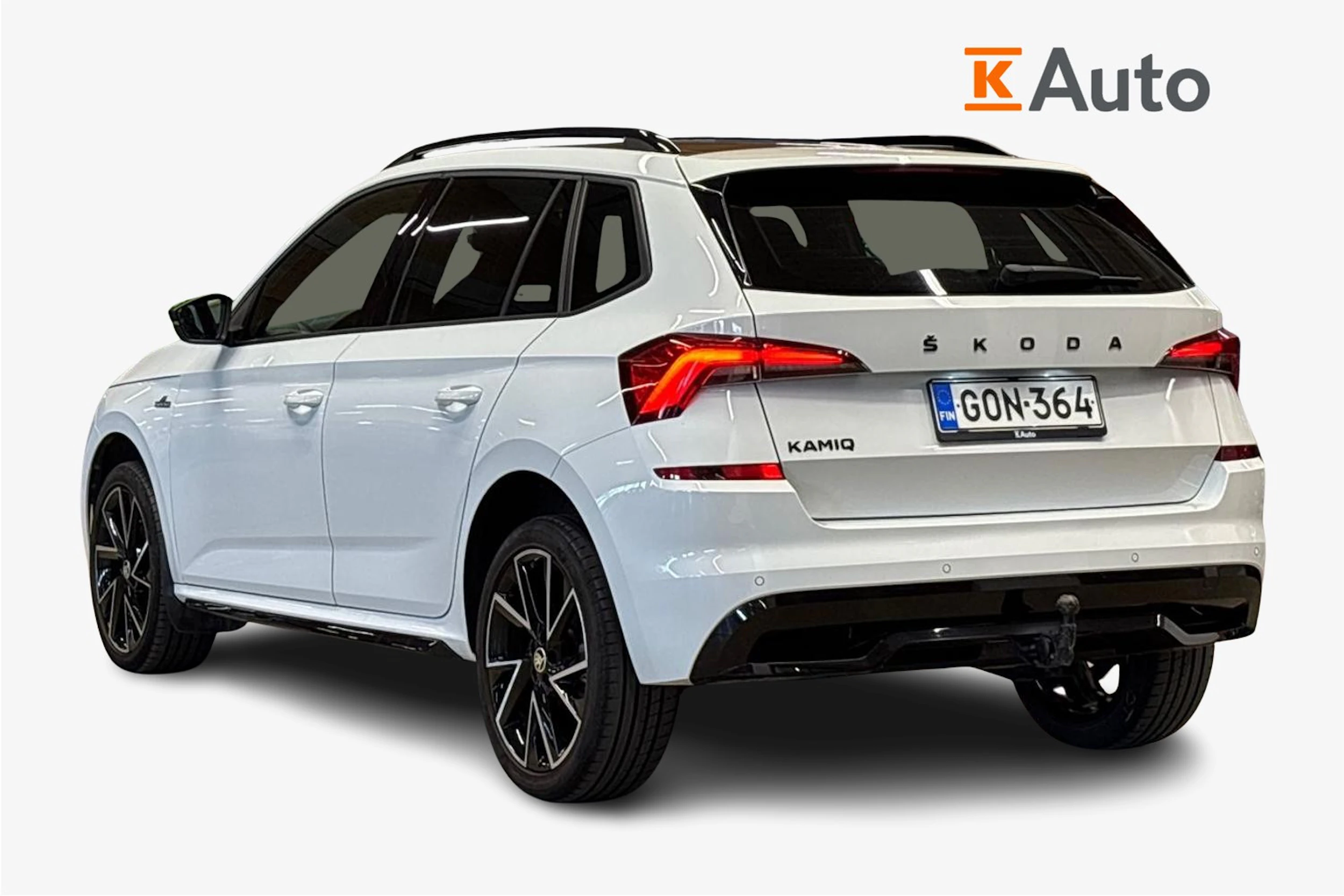 valkoinen Skoda Kamiq 2021 kuva 2.