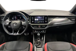 valkoinen Skoda Kamiq 2021 kuva 7.