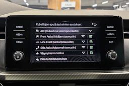 valkoinen Skoda Kamiq 2021 kuva 22.