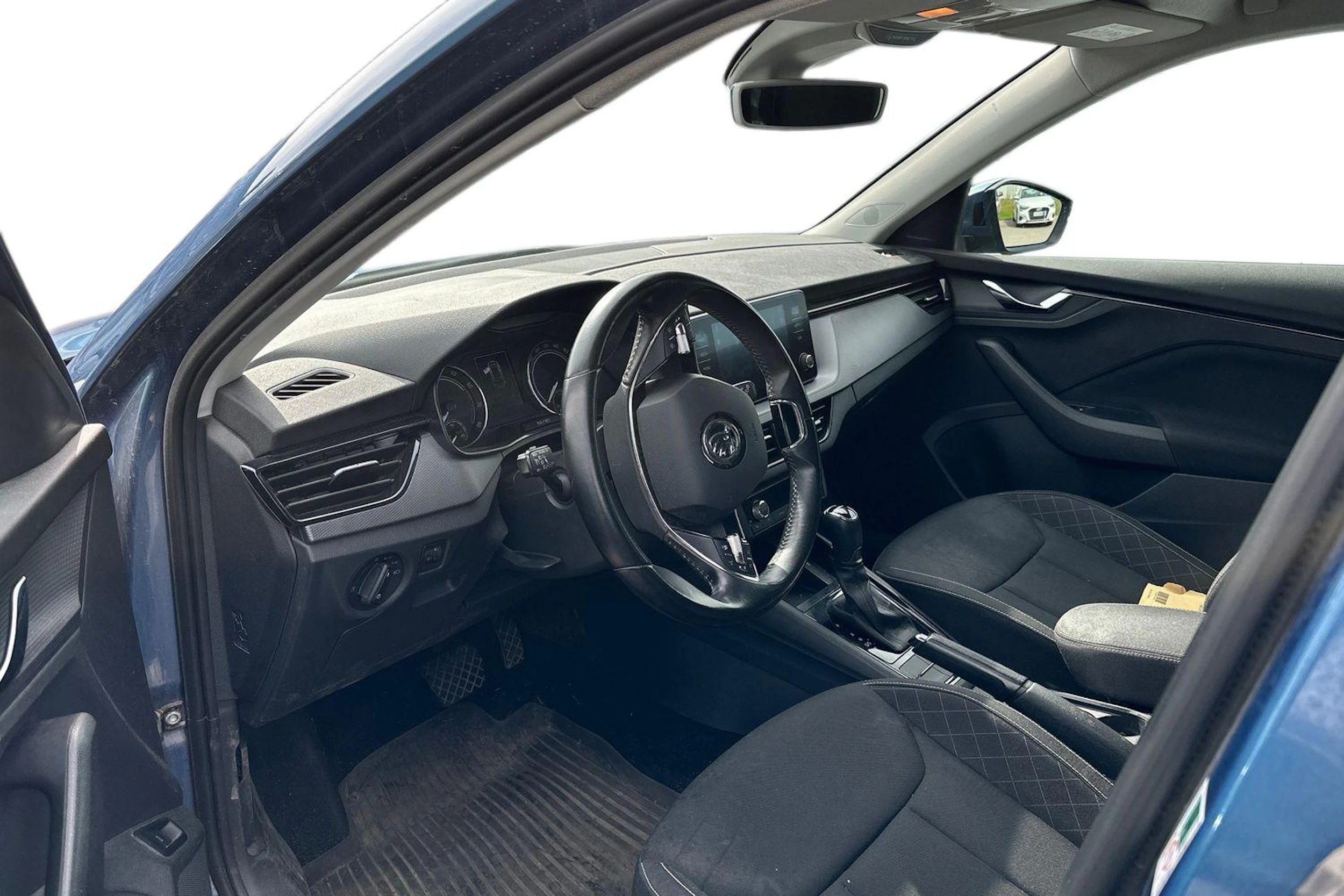 Sininen Skoda Kamiq 2021 kuva 3.