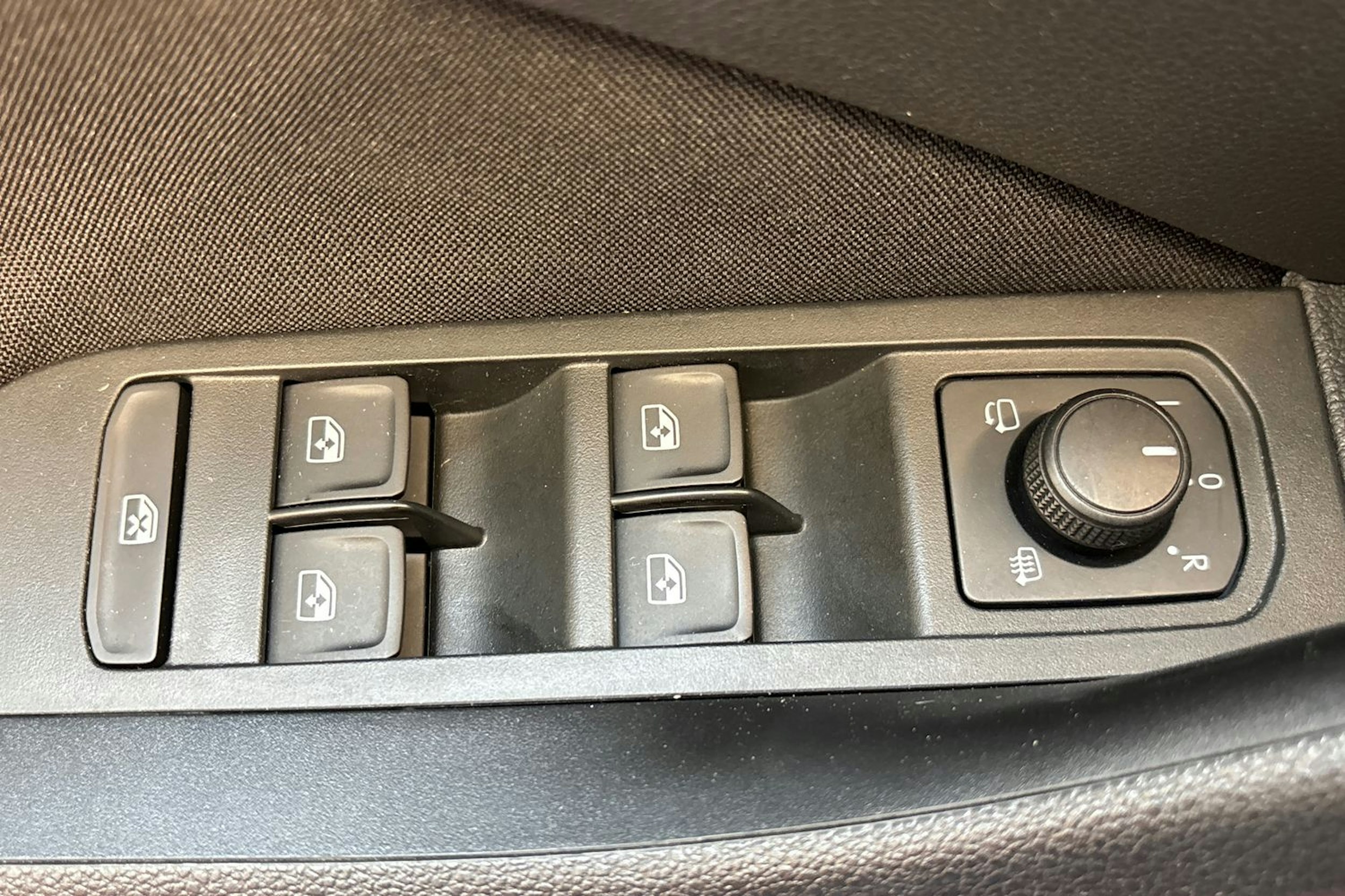 punainen Skoda Kamiq 2021 kuva 13.