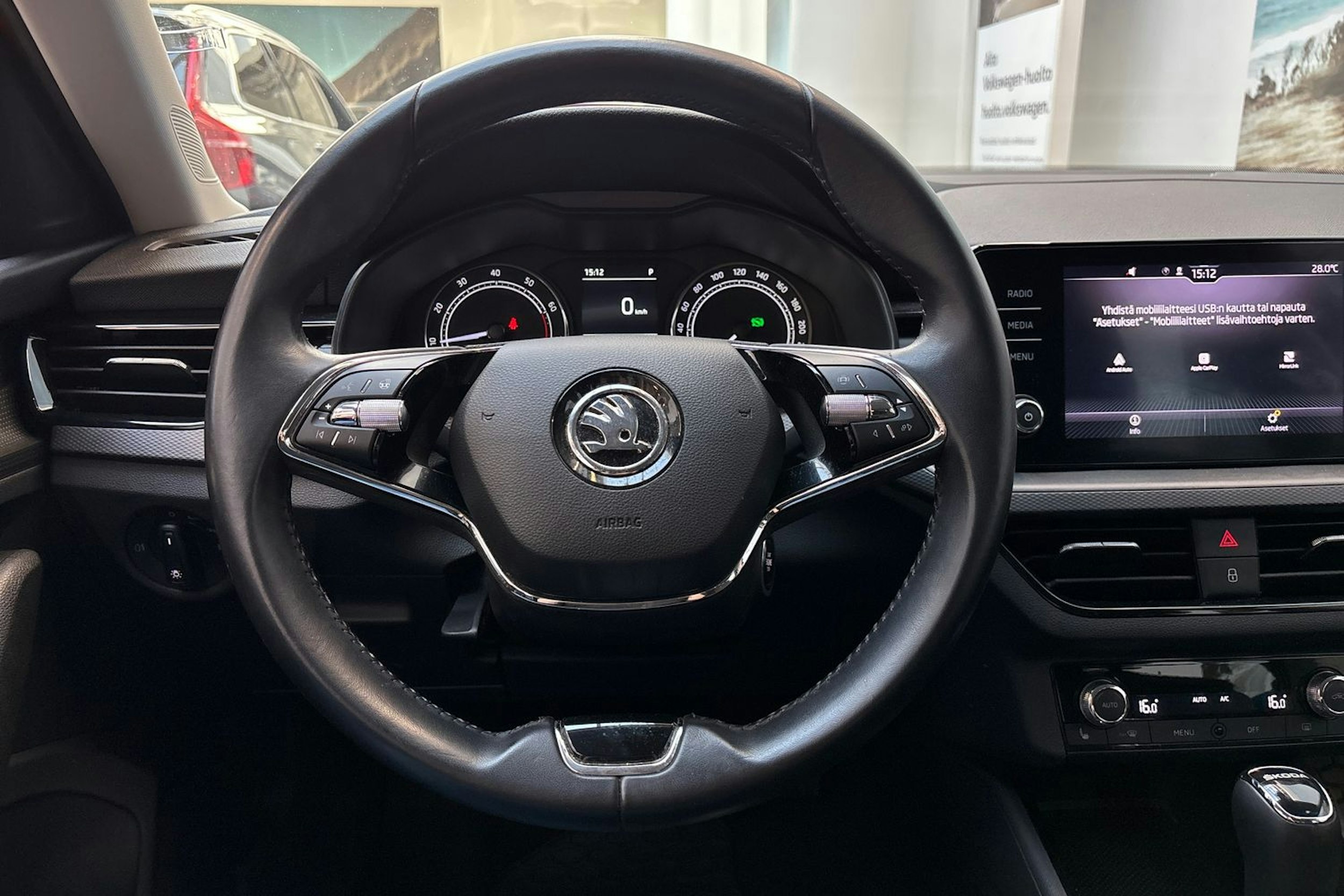 punainen Skoda Kamiq 2021 kuva 17.