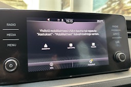 punainen Skoda Kamiq 2021 kuva 21.