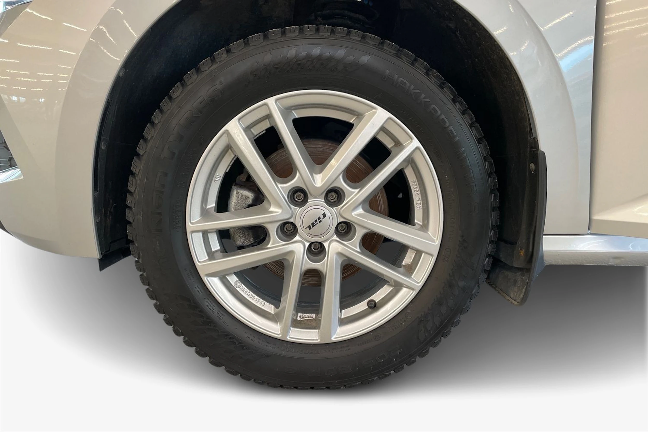 Harmaa Skoda Kamiq 2021 kuva 11.