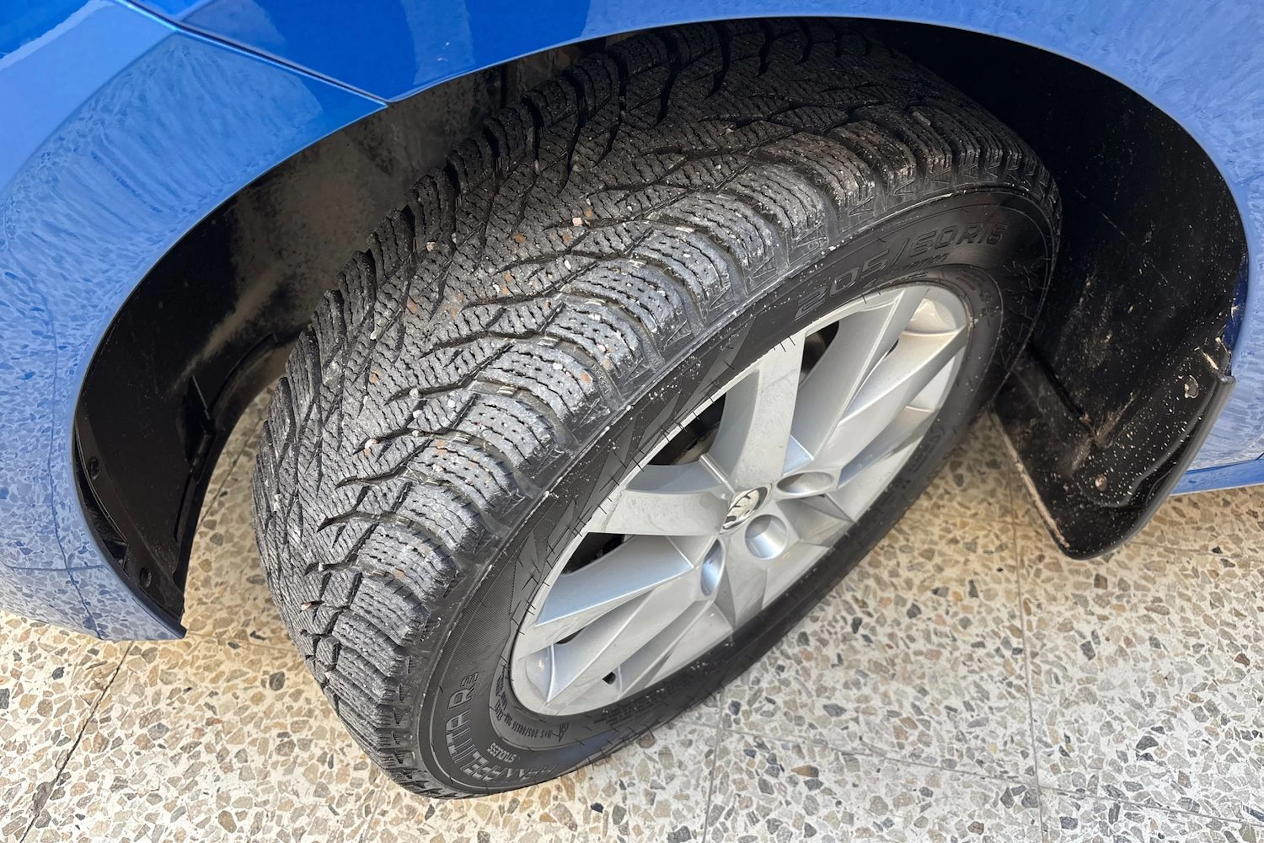 sininen Skoda Kamiq 2021 kuva 13.