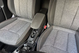 sininen Skoda Kamiq 2021 kuva 23.