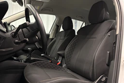 valkoinen Skoda Kamiq 2021 kuva 16.