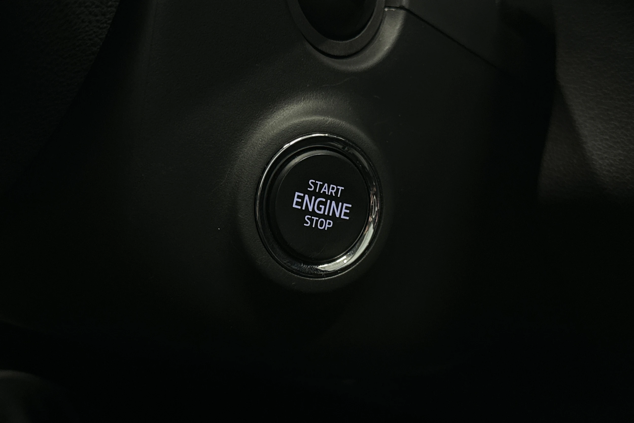 valkoinen Skoda Kamiq 2021 kuva 32.