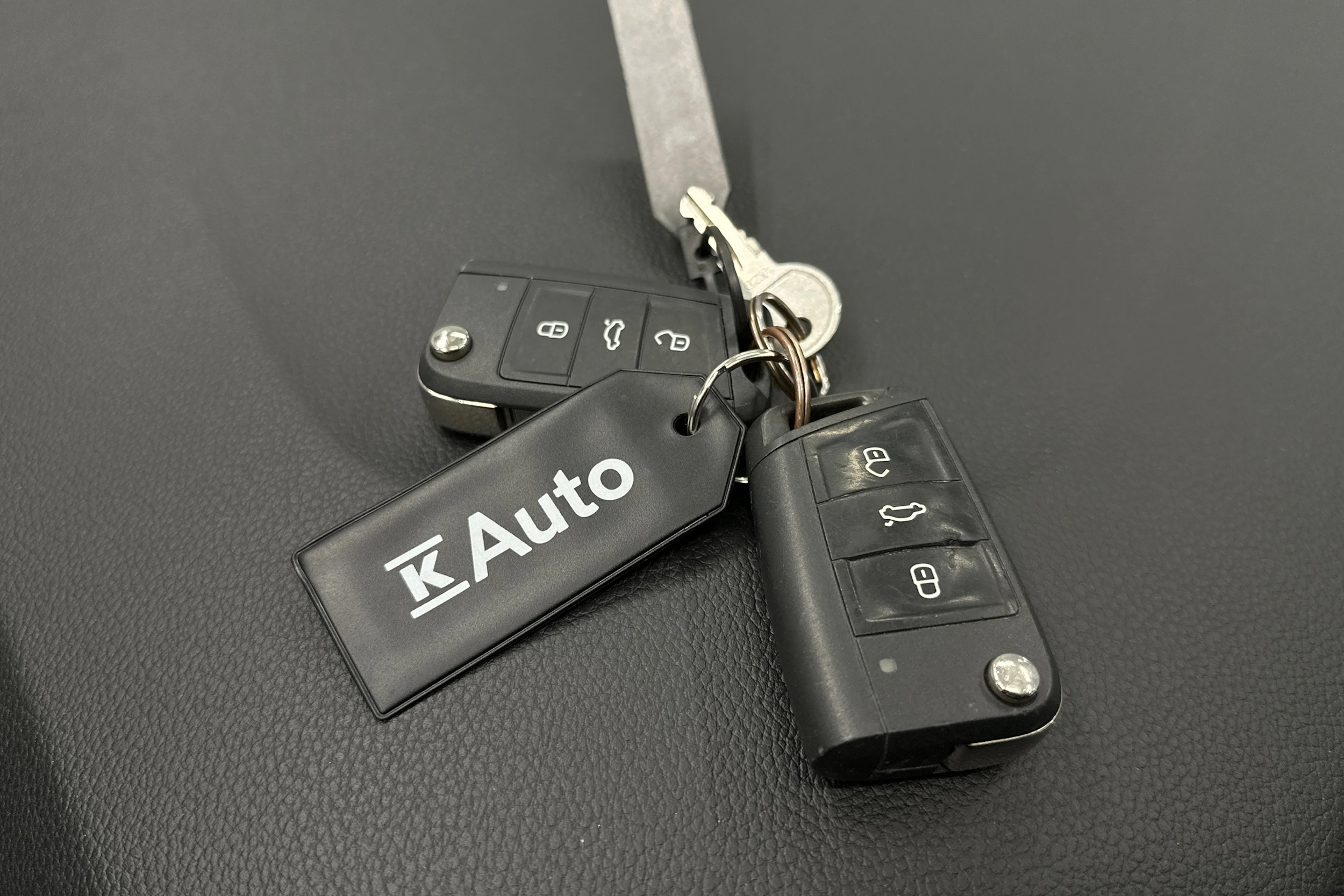 valkoinen Skoda Kamiq 2021 kuva 33.
