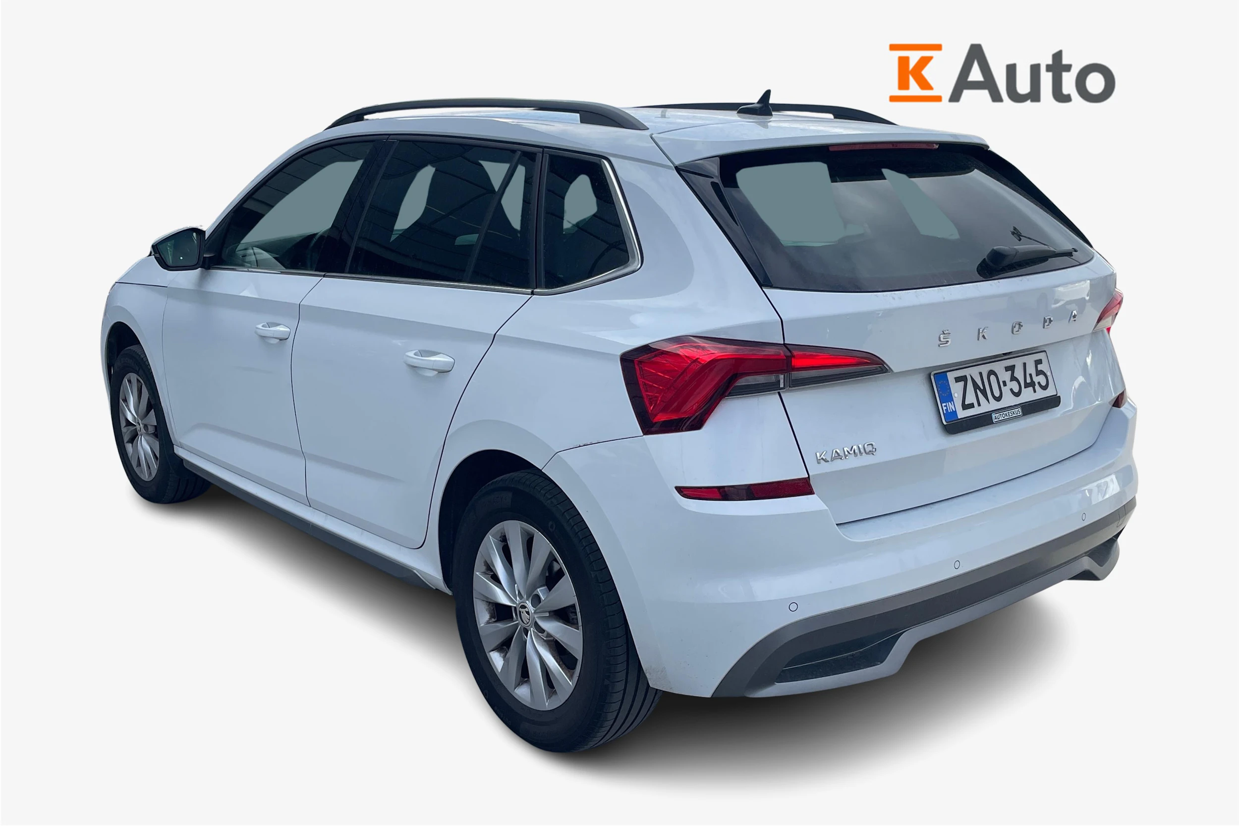 valkoinen Skoda Kamiq 2021 kuva 2.