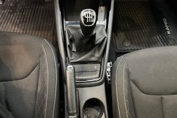 valkoinen Skoda Kamiq 2022 kuva 23.