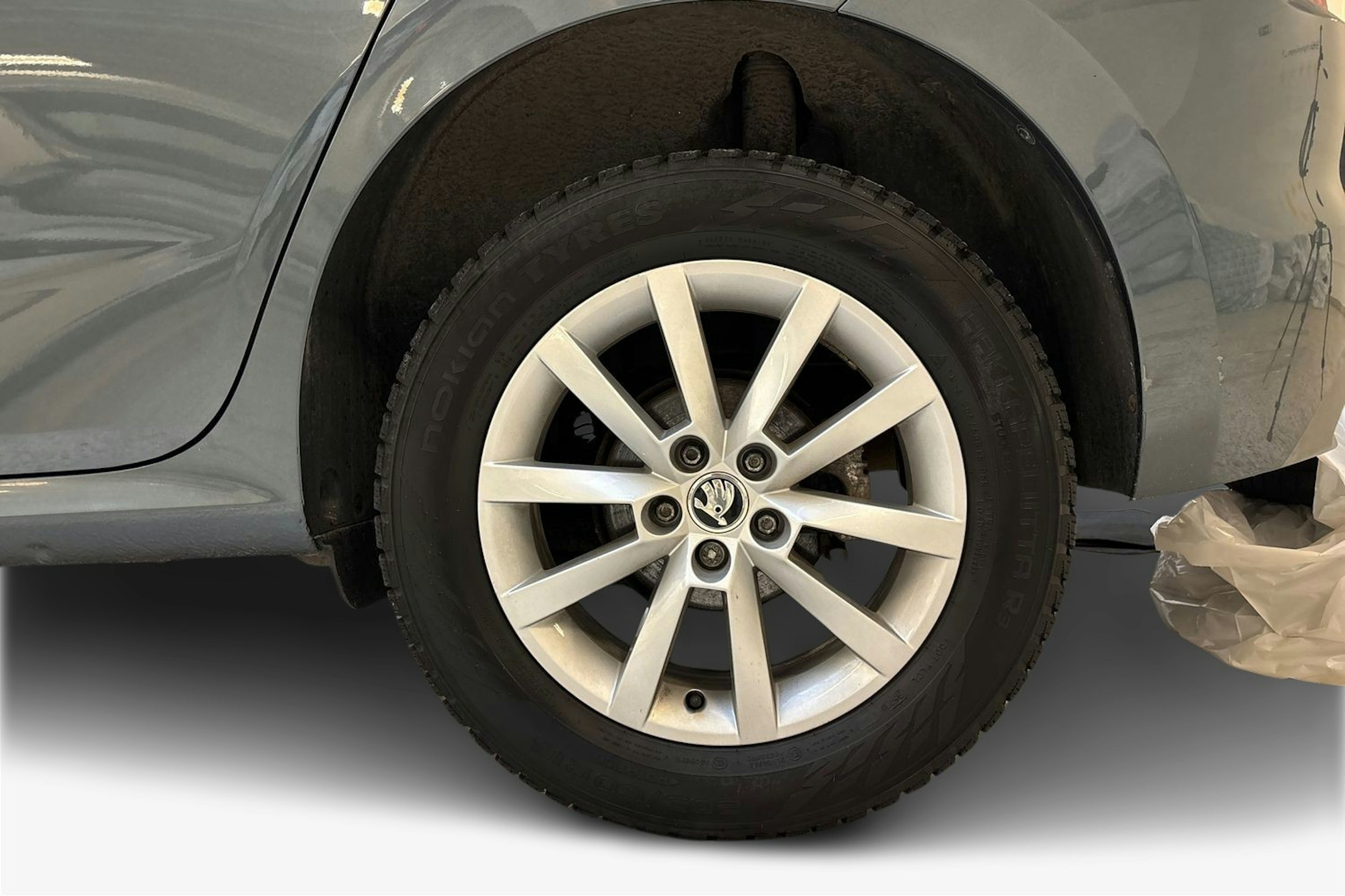 met. harmaa Skoda Kamiq 2022 kuva 11.