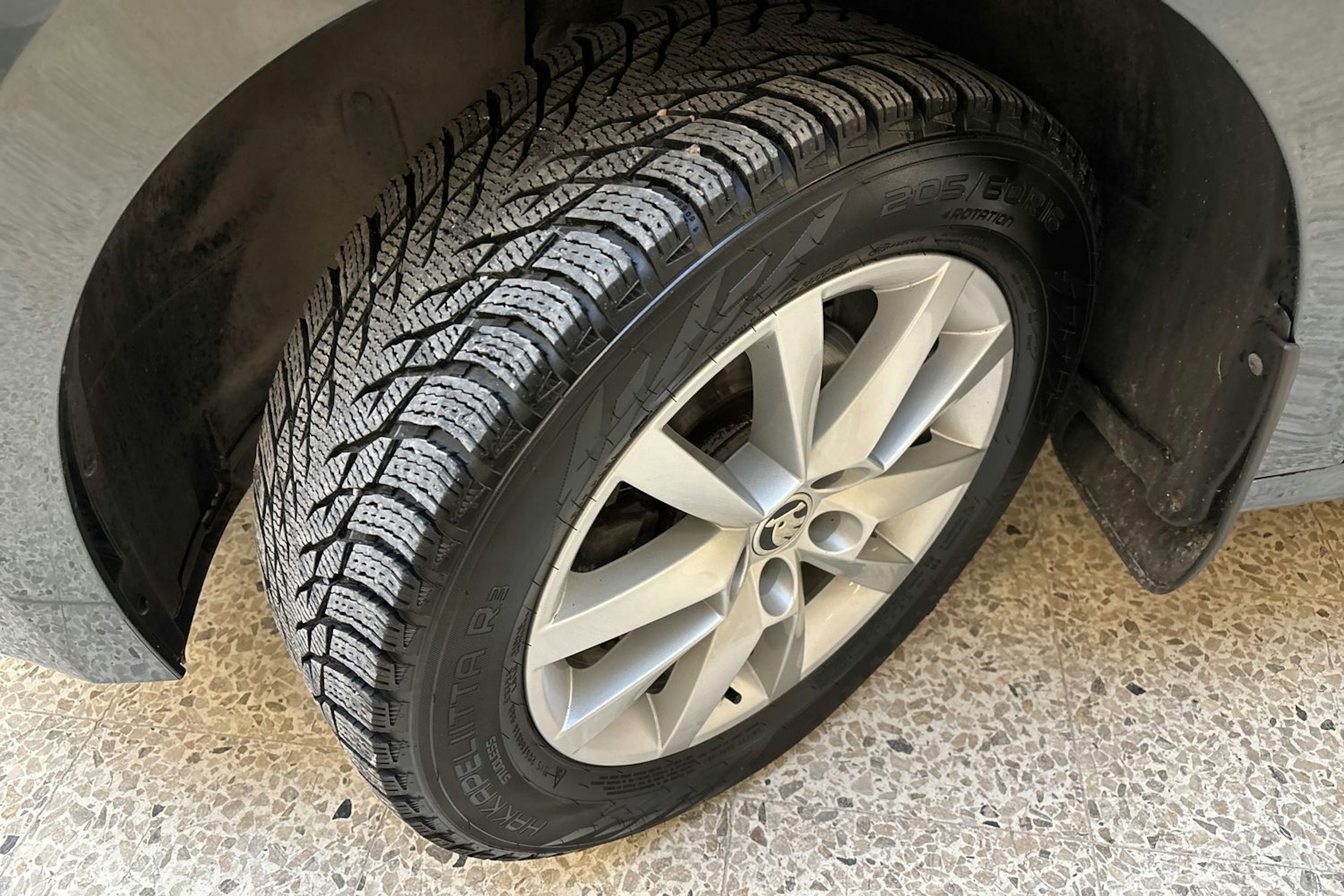 met. harmaa Skoda Kamiq 2022 kuva 13.