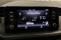 valkoinen Skoda Kamiq 2022 kuva 24.