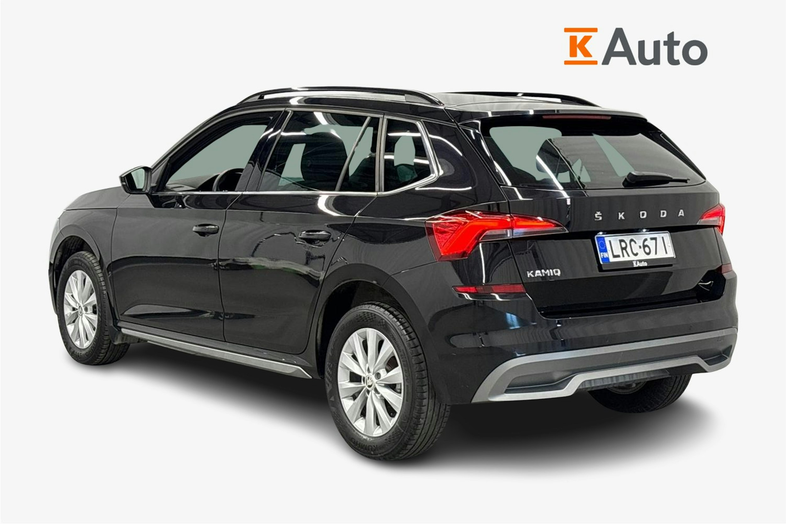 musta Skoda Kamiq 2022 kuva 2.