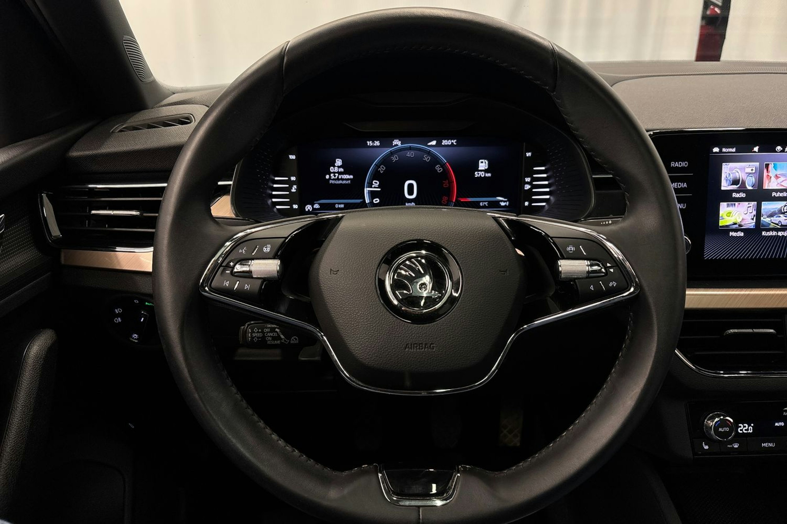 musta Skoda Kamiq 2022 kuva 19.