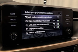 musta Skoda Kamiq 2022 kuva 23.