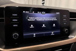 musta Skoda Kamiq 2022 kuva 24.