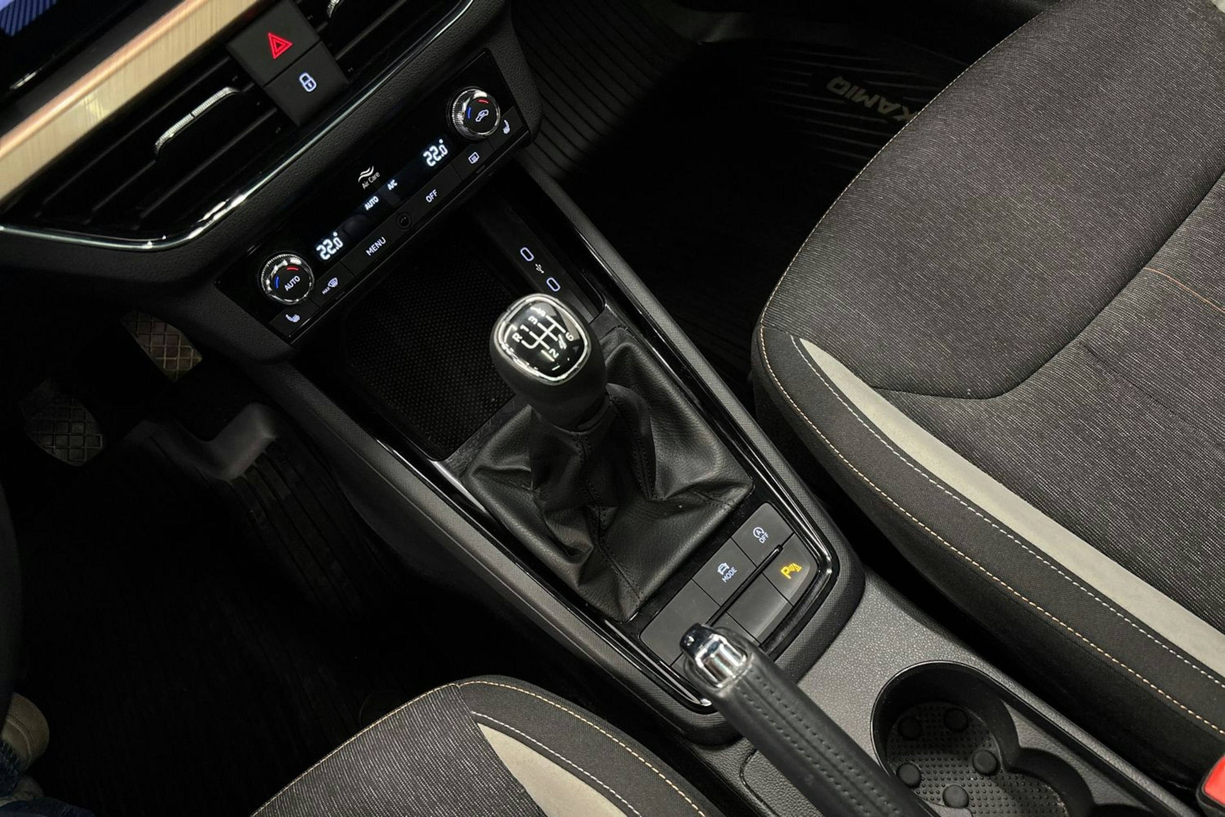 musta Skoda Kamiq 2022 kuva 28.