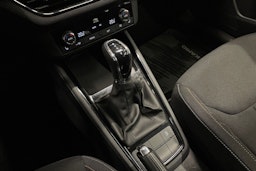 punainen Skoda Kamiq 2022 kuva 22.