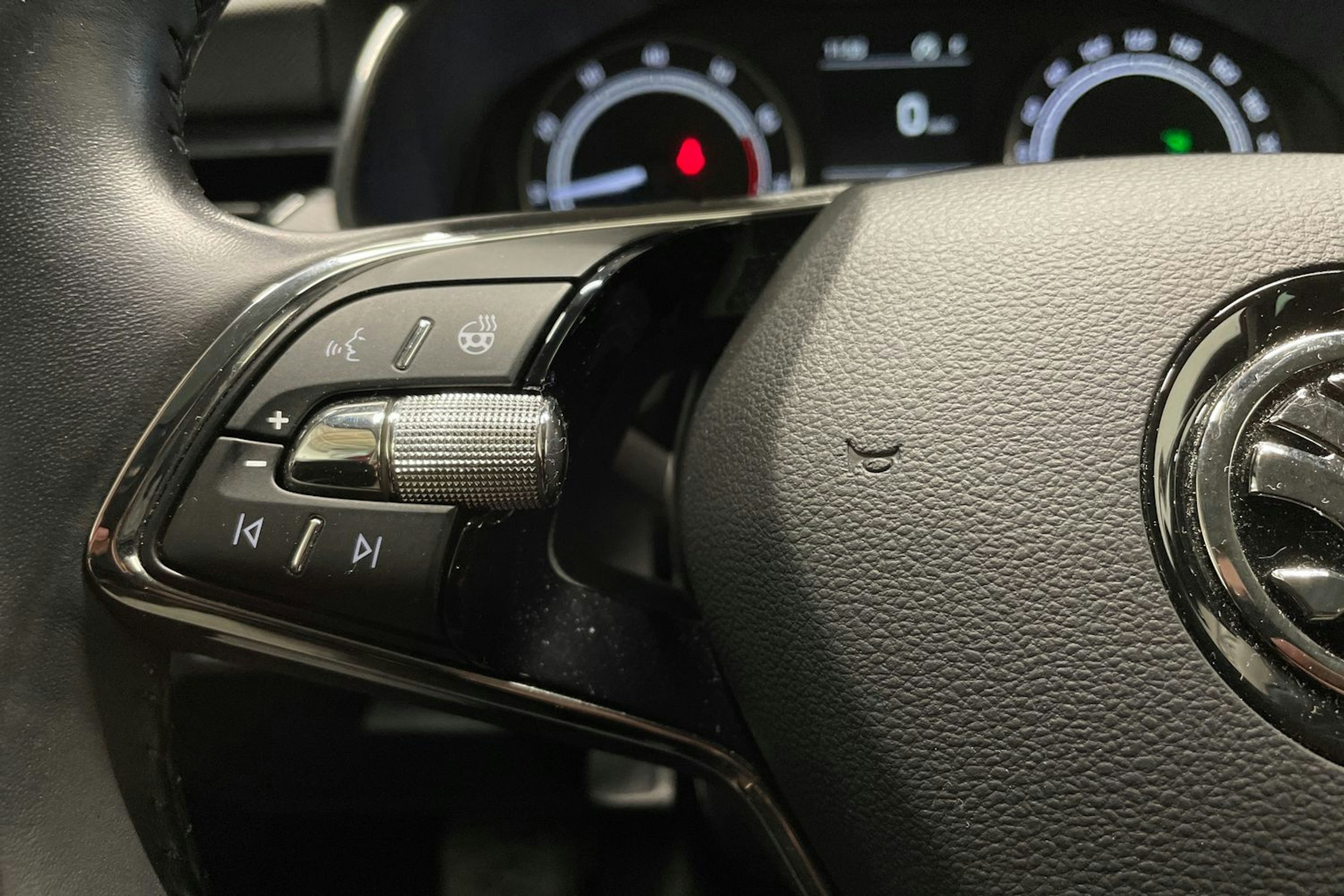 punainen Skoda Kamiq 2022 kuva 25.