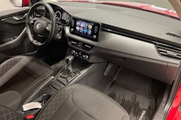punainen Skoda Kamiq 2022 kuva 29.