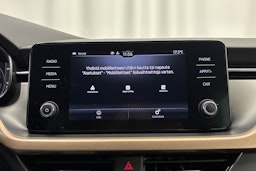 valkoinen Skoda Kamiq 2023 kuva 22.