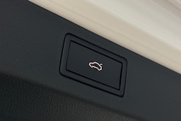 valkoinen Skoda Kamiq 2023 kuva 15.