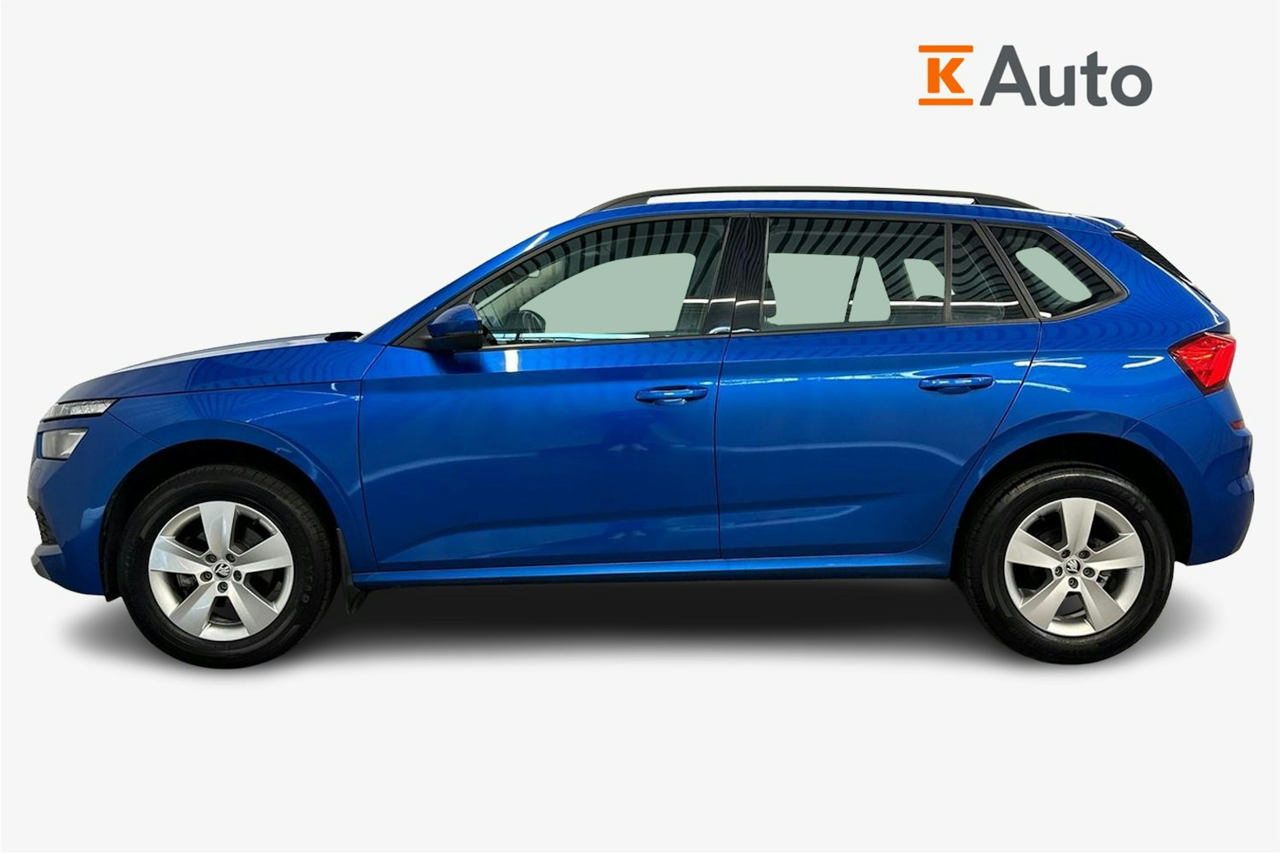 sininen Skoda Kamiq 2023 kuva 6.