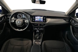 sininen Skoda Kamiq 2023 kuva 9.