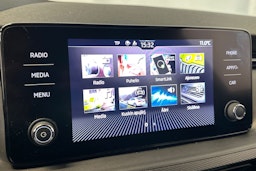 sininen Skoda Kamiq 2023 kuva 20.